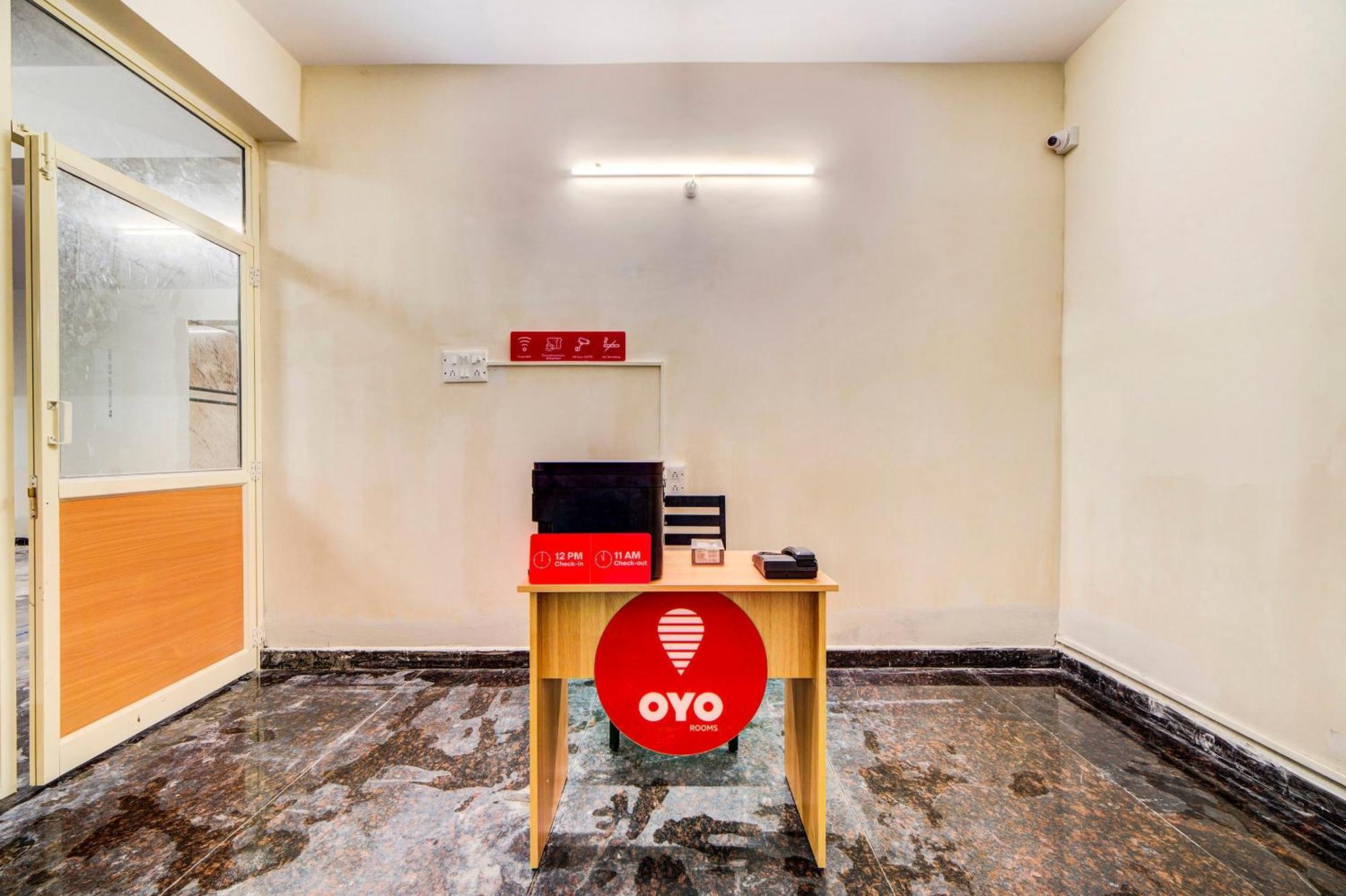 Hotel O Jv Colony Near Kfc Gachibowli Kondapur (Telangana) Exterior foto