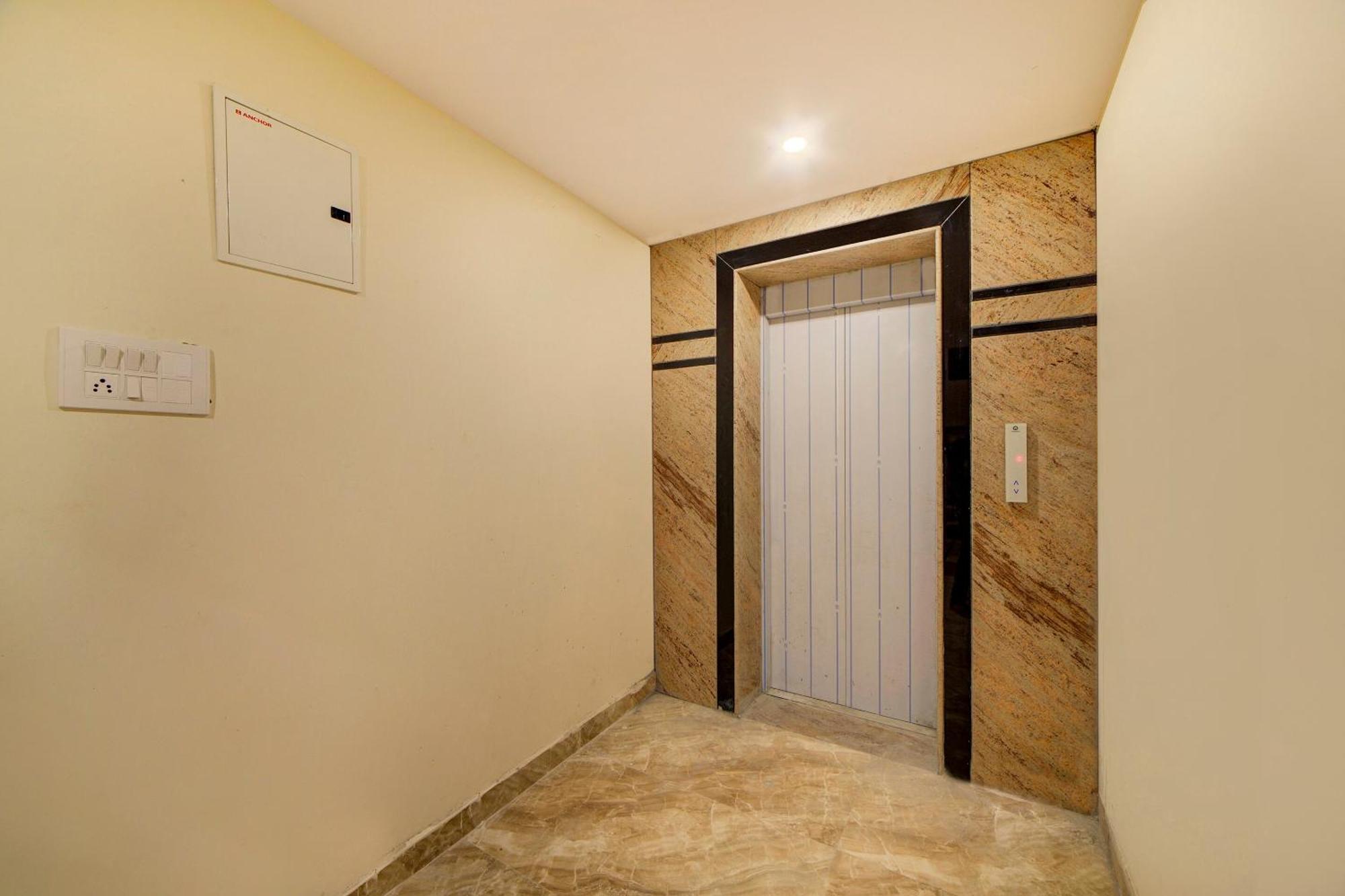 Hotel O Jv Colony Near Kfc Gachibowli Kondapur (Telangana) Exterior foto